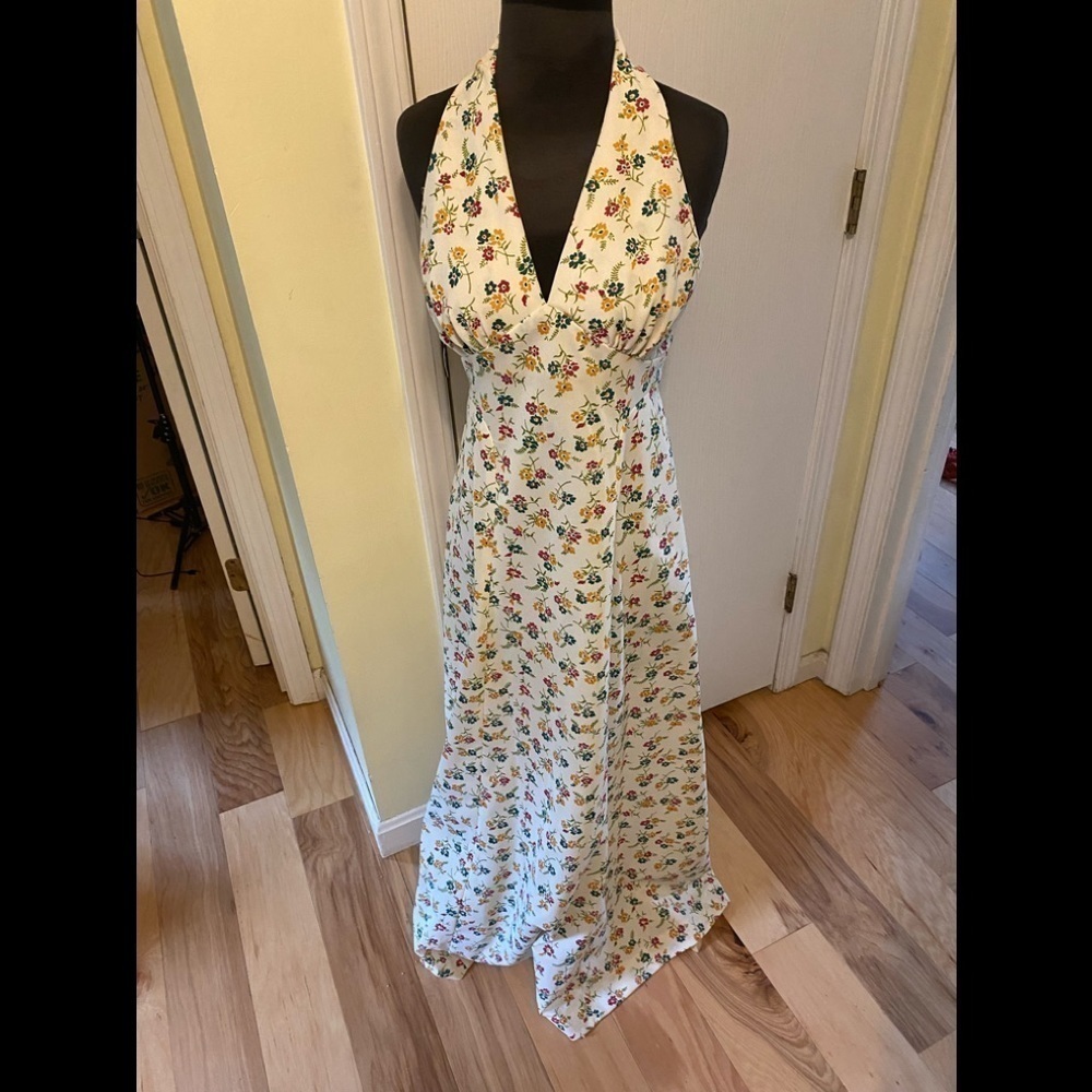 Seventies design floral sleeveless maxi dress see measurements
